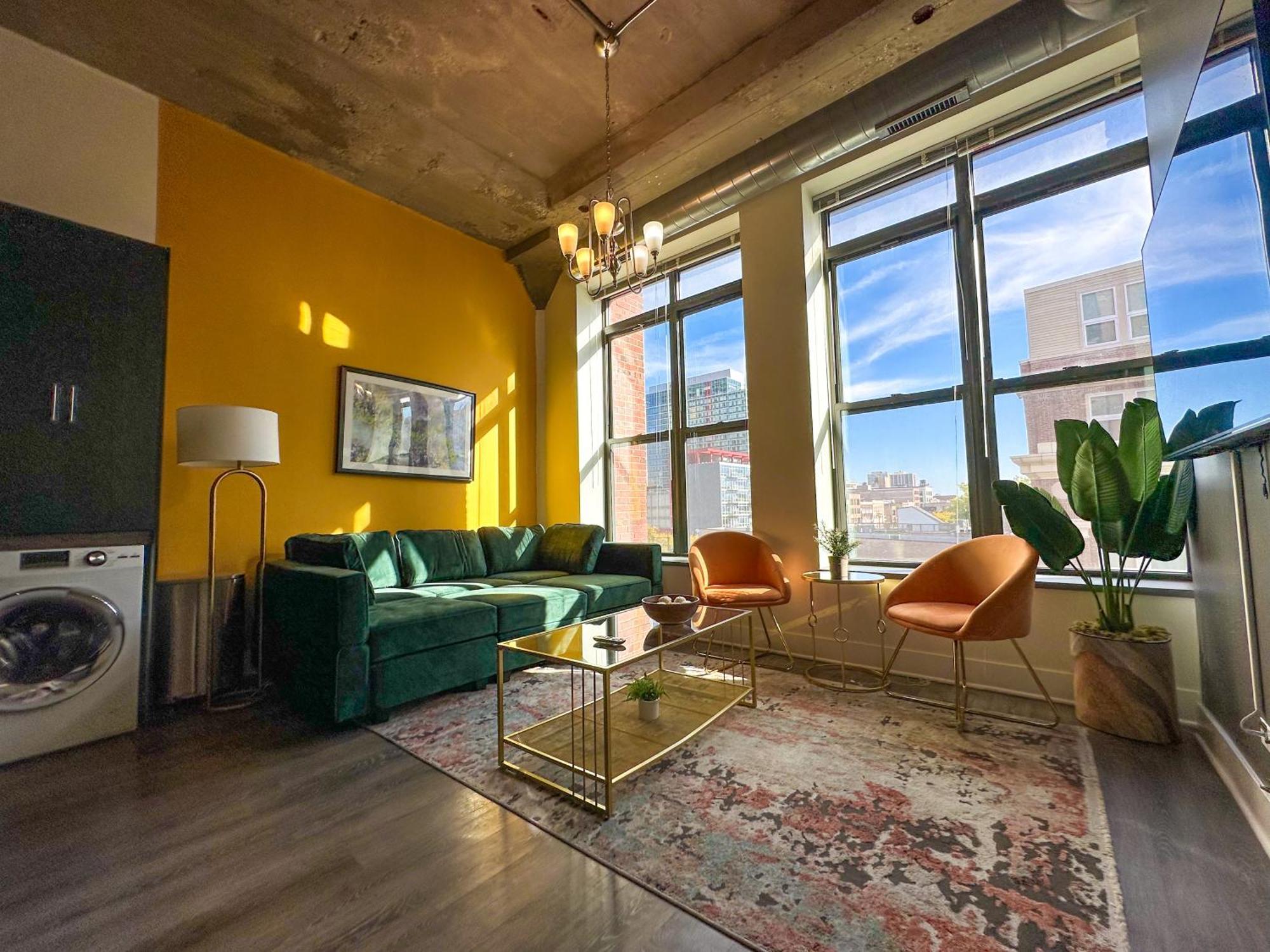 Spacious 2Br Vacation Rental With City View, Optional Parking And Gym Near Mccormick Place & Downtown Chicago Attractions Exterior foto